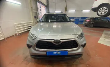 Toyota Highlander 2021 года за 22 000 000 тг. в Астана фото 2