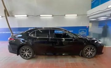 Toyota Camry 2021 года за 15 500 000 тг. в Астана фото 4