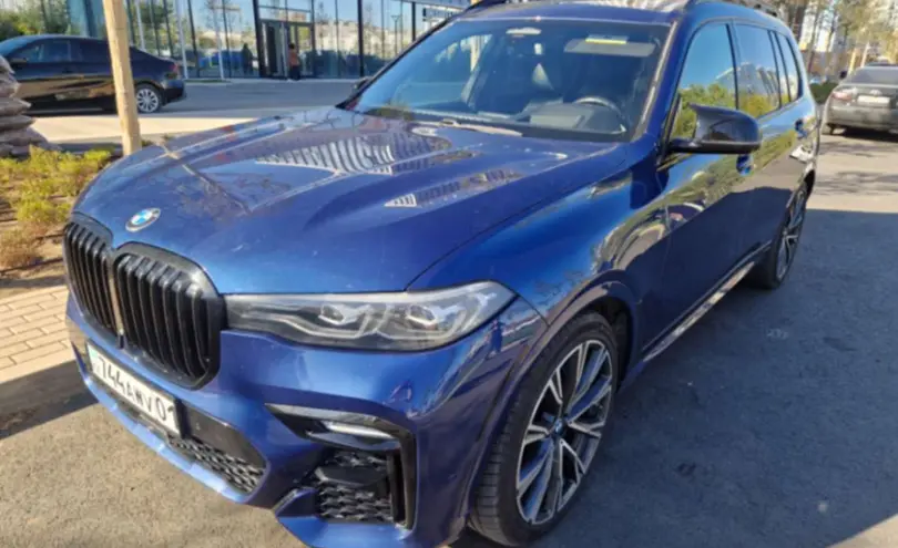 BMW X7 2019 года за 26 500 000 тг. в Астана