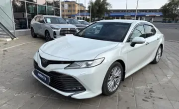 Toyota Camry 2020 года за 14 000 000 тг. в Уральск фото 1