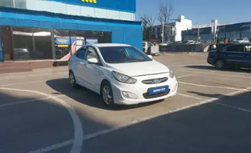 Hyundai Accent 2013 года за 3 500 000 тг. в Алматы фото 2