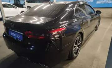 Toyota Camry 2018 года за 12 000 000 тг. в Алматы