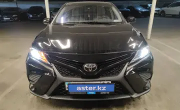 Toyota Camry 2018 года за 12 000 000 тг. в Алматы фото 2