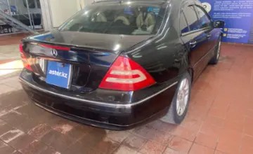 Mercedes-Benz C-Класс 2002 года за 4 500 000 тг. в Астана