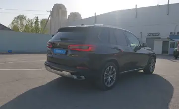 BMW X5 2018 года за 30 000 000 тг. в Шымкент фото 3
