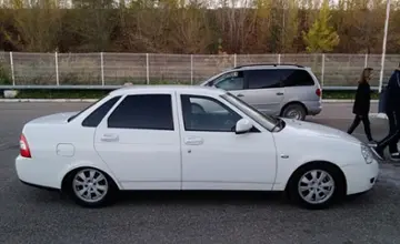 LADA (ВАЗ) Priora 2015 года за 2 500 000 тг. в Усть-Каменогорск фото 4