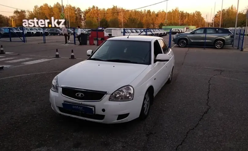 LADA (ВАЗ) Priora 2015 года за 2 500 000 тг. в Усть-Каменогорск