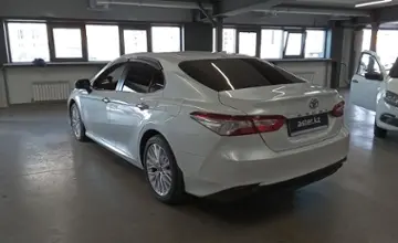 Toyota Camry 2018 года за 13 000 000 тг. в Астана фото 4