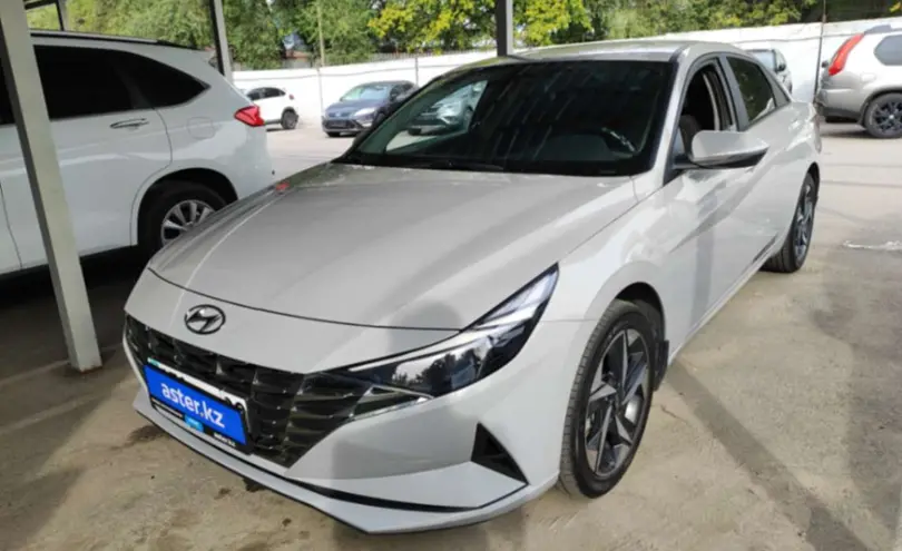 Hyundai Elantra 2023 года за 10 200 000 тг. в Алматы