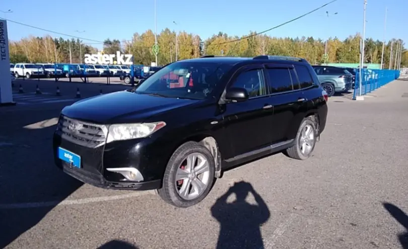 Toyota Highlander 2011 года за 12 000 000 тг. в Усть-Каменогорск