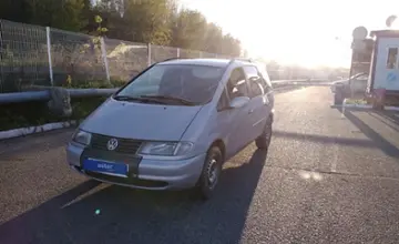 Volkswagen Sharan 1998 года за 1 200 000 тг. в Усть-Каменогорск фото 1