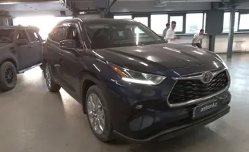 Toyota Highlander 2023 года за 27 000 000 тг. в Астана фото 2