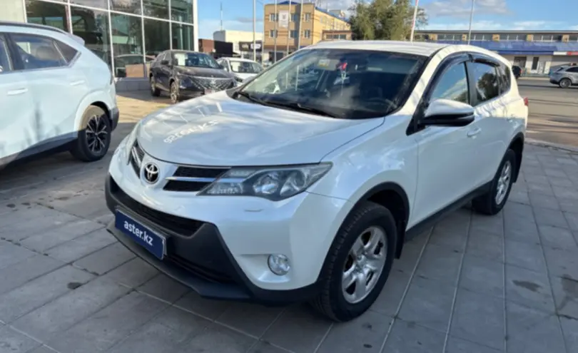Toyota RAV4 2014 года за 12 500 000 тг. в Уральск