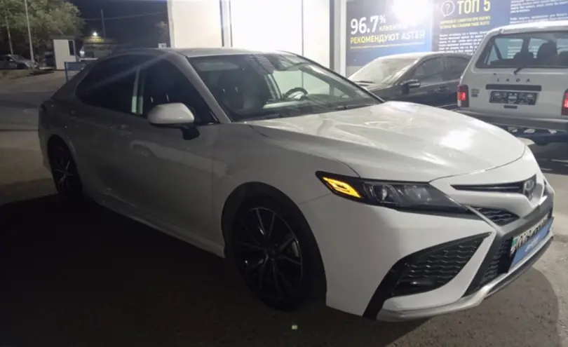 Toyota Camry 2021 года за 13 000 000 тг. в Тараз фото 3