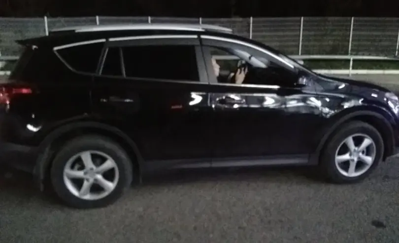 Toyota RAV4 2013 года за 10 000 000 тг. в Усть-Каменогорск фото 4