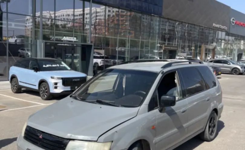 Mitsubishi Space Wagon 2001 года за 5 000 000 тг. в Шымкент