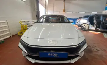 Hyundai Elantra 2023 года за 9 700 000 тг. в Астана фото 2