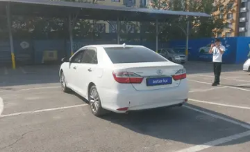 Toyota Camry 2014 года за 11 000 000 тг. в Алматы фото 4