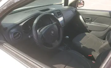 Renault Sandero 2015 года за 3 800 000 тг. в Алматы фото 5