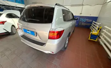 Toyota Highlander 2010 года за 8 500 000 тг. в Астана