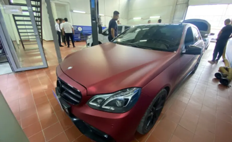 Mercedes-Benz E-Класс 2014 года за 12 500 000 тг. в Астана