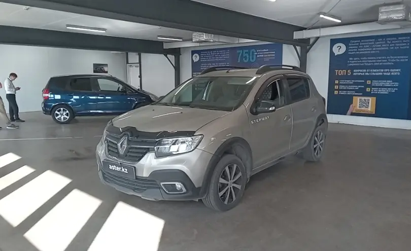 Renault Sandero 2019 года за 5 800 000 тг. в Астана