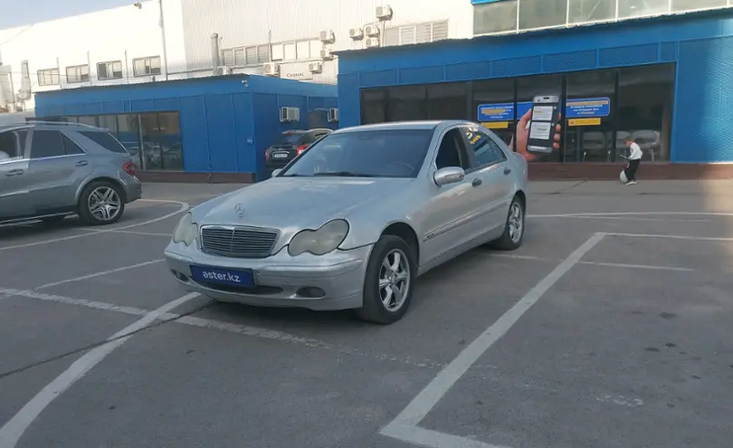 Mercedes-Benz C-Класс 2002 года за 2 500 000 тг. в Алматы