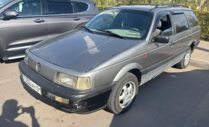 Volkswagen Passat 1993 года за 1 000 000 тг. в Астана