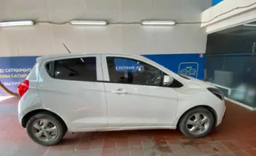 Chevrolet Spark 2017 года за 4 200 000 тг. в Астана фото 4