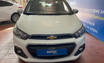 Chevrolet Spark 2017 года за 4 200 000 тг. в Астана фото 2