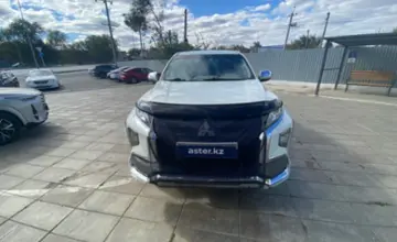 Mitsubishi L200 2022 года за 15 300 000 тг. в Уральск фото 2
