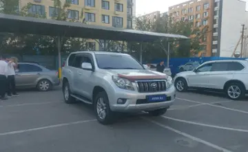 Toyota Land Cruiser Prado 2010 года за 14 000 000 тг. в Алматы фото 2