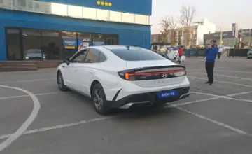 Hyundai Sonata 2024 года за 14 000 000 тг. в Алматы фото 4