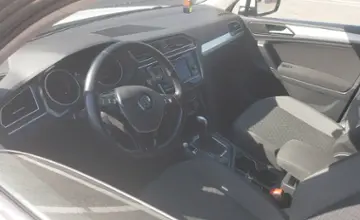 Volkswagen Tiguan 2018 года за 10 500 000 тг. в Алматы фото 5
