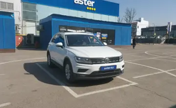 Volkswagen Tiguan 2018 года за 10 500 000 тг. в Алматы фото 2