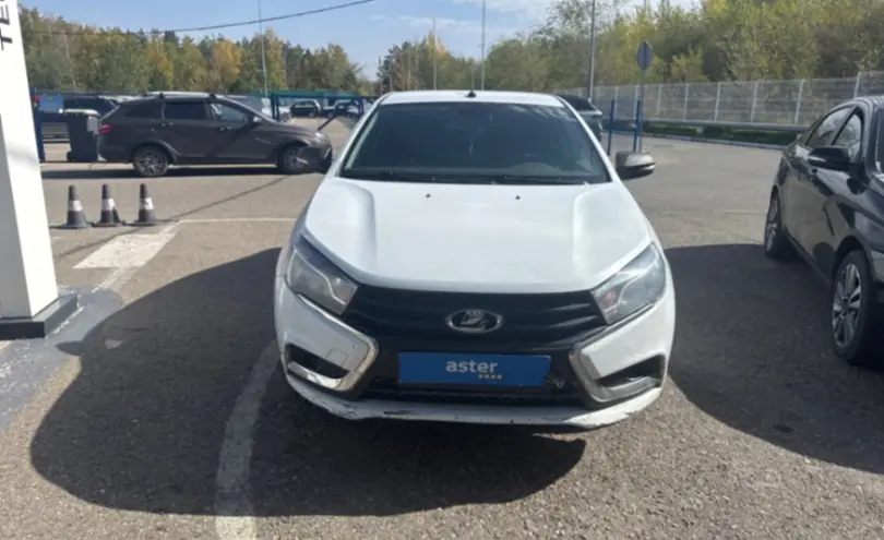 LADA (ВАЗ) Vesta 2018 года за 4 000 000 тг. в Усть-Каменогорск фото 2