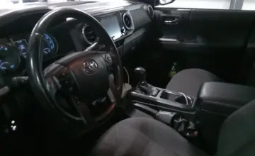 Toyota Tacoma 2017 года за 21 000 000 тг. в Астана фото 5