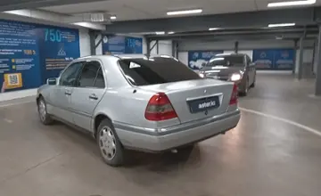 Mercedes-Benz C-Класс 1994 года за 1 300 000 тг. в Астана фото 4