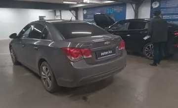 Chevrolet Cruze 2014 года за 3 500 000 тг. в Астана фото 4