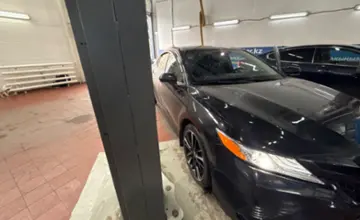Toyota Camry 2020 года за 13 500 000 тг. в Астана фото 3