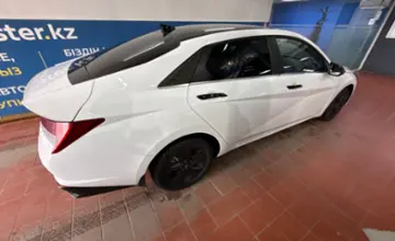 Hyundai Elantra 2023 года за 9 800 000 тг. в Астана фото 4