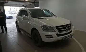 Mercedes-Benz M-Класс 2011 года за 9 000 000 тг. в Астана фото 2