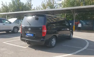 Hyundai Grand Starex 2015 года за 11 000 000 тг. в Алматы фото 3