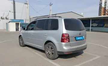 Volkswagen Touran 2007 года за 2 200 000 тг. в Шымкент фото 4