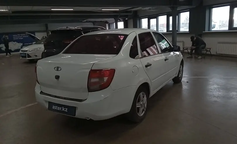 LADA (ВАЗ) Granta 2012 года за 2 500 000 тг. в Астана фото 3
