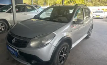 Renault Sandero 2013 года за 3 500 000 тг. в Алматы фото 1