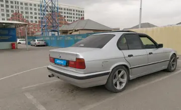 BMW 5 серии 1990 года за 1 600 000 тг. в Шымкент фото 3