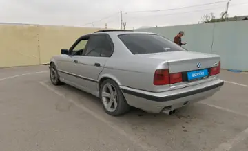 BMW 5 серии 1990 года за 1 600 000 тг. в Шымкент фото 4