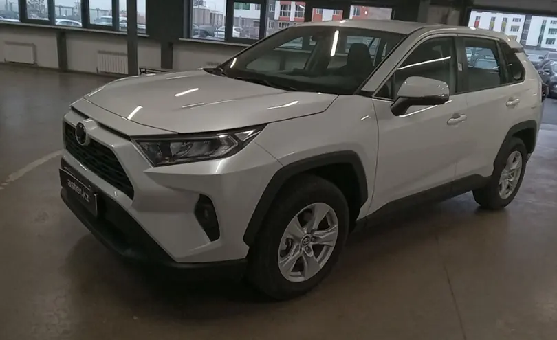 Toyota RAV4 2024 года за 15 000 000 тг. в Астана