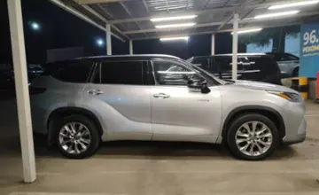 Toyota Highlander 2021 года за 21 500 000 тг. в Алматы фото 4